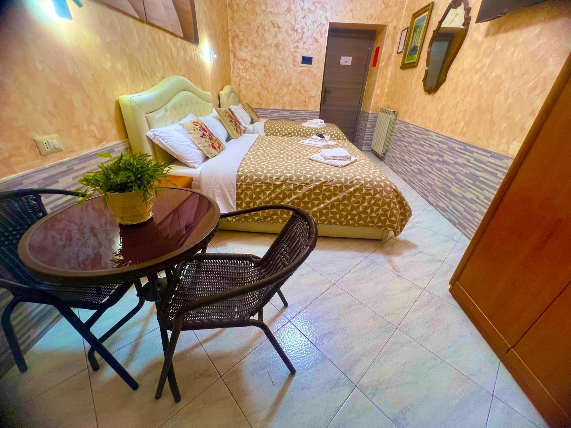 Relax On 2 - Guesthouse Rom Exterior foto